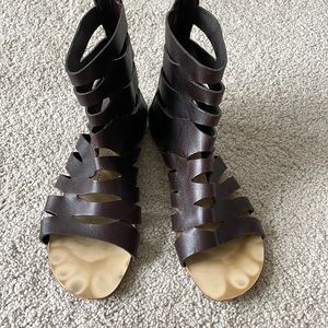 Giuseppe zanotti gladiator sandals size 39